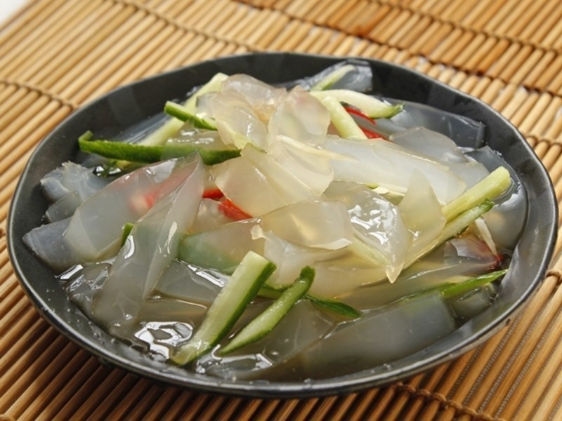 【養顏料理】涼拌曼波魚皮 【養顏料理】涼拌曼波魚皮