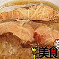 東洋魚蒸肉餅.jpg