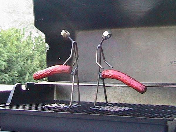 funny-hot-dog-cookers-for-the-barbeque