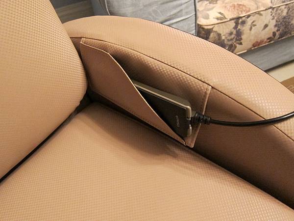 IMG_4076.JPG IMG_4076.JPG