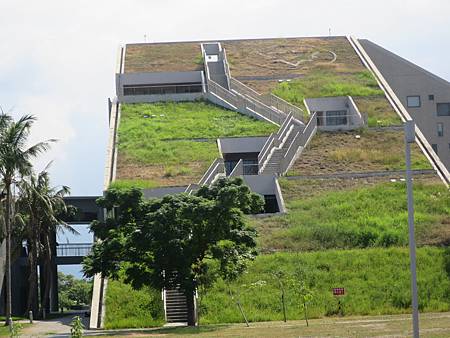 台東大學圖書資訊館4