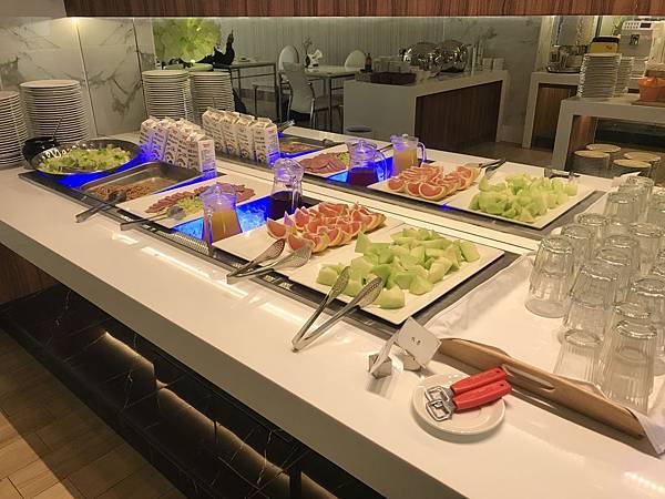 IMG_2439.JPG IMG_2439.JPG