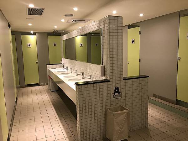 IMG_2974.JPG IMG_2974.JPG