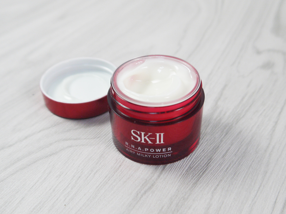 SK-II-SK2-RNA超肌能緊緻活膚露9.jpg