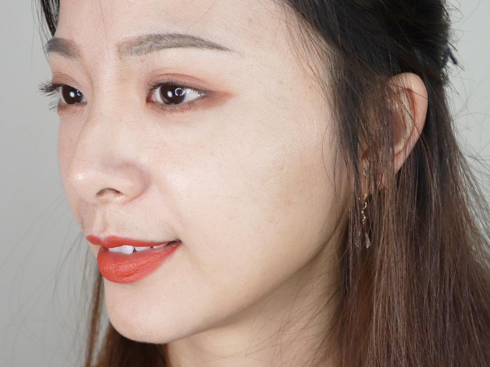 IOPE艾诺碧-完美恒采持色气垫粉底-气垫始祖22.jpg