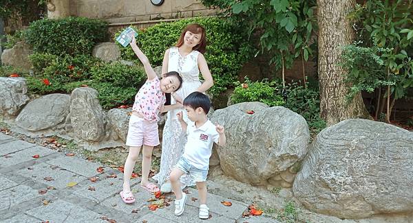 0603-239.jpg 0603-239.jpg
