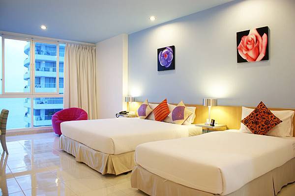 BWP Metro Suite Bedroom 6.JPG