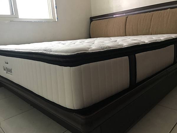 IMG_6756.JPG IMG_6756.JPG