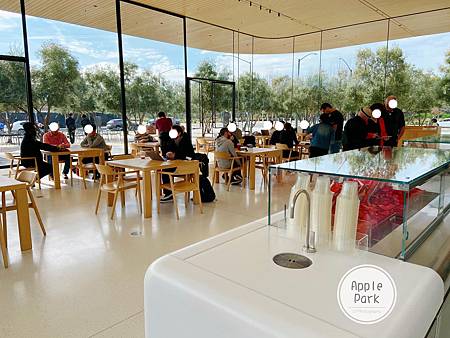 Apple Park (14).JPG
