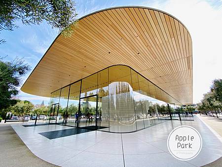 Apple Park (27).jpg