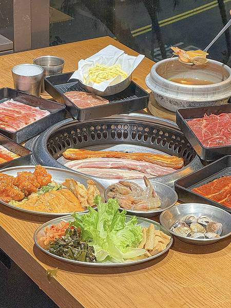 《台北美食》阿豬媽韓式烤肉吃到飽~竟然只要519元就有各式肉