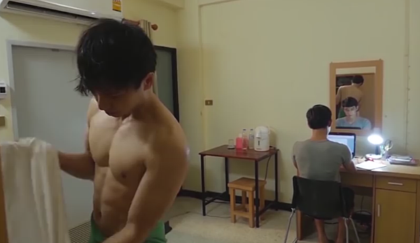 泰劇 《เพราะรัก..จึงจากลา／因為愛，所以離