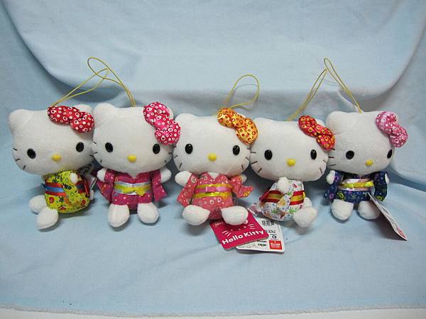 正版限量進口hello kitty 海軍風浴衣吊飾一組MODEL精品生活館 全省免費宅配 正版限量進口hello kitty 海軍風浴衣吊飾一組MODEL精品生活館 全省免費宅配