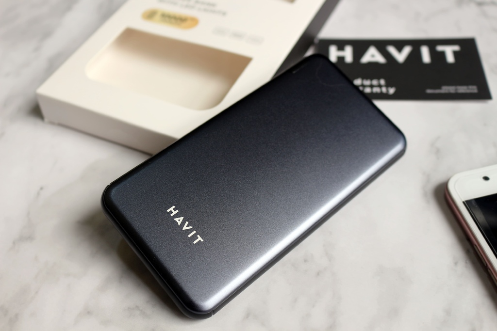 Havit H578行動電源-外觀.jpg