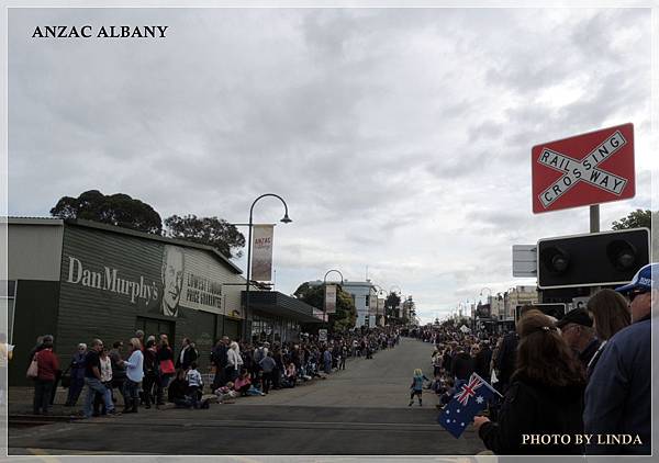 ANZAC PARADE 1