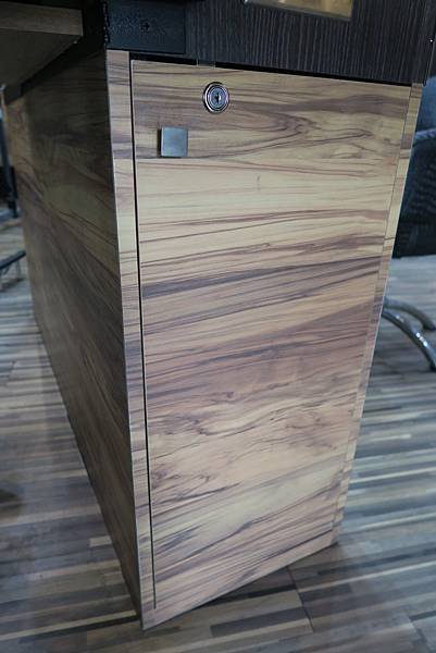 IMG_3546.JPG IMG_3546.JPG