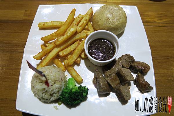 IMG_6990.JPG IMG_6990.JPG