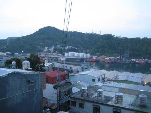 建志把妹的私房景點-虎仔山-的咖啡廳風景