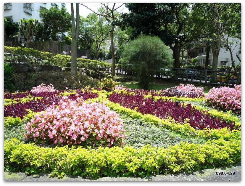 瓏山林花園.JPG