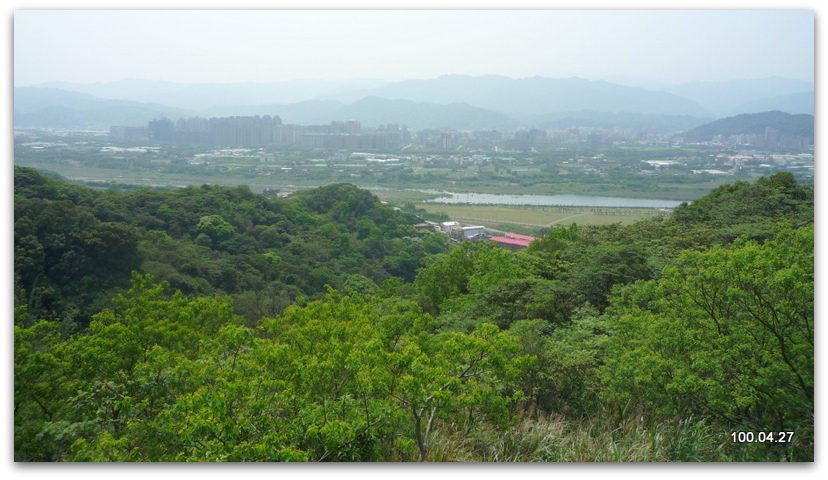 鶯歌石與三步道