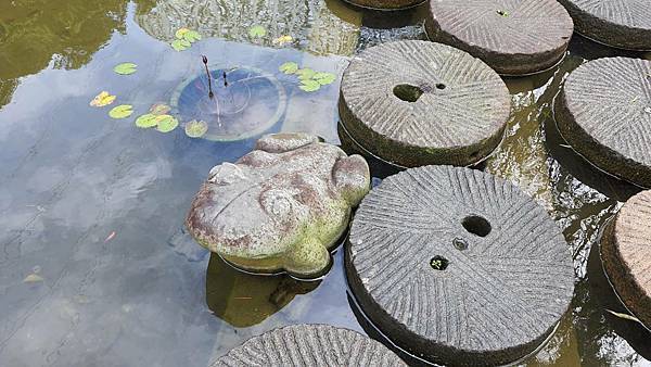 110652.jpg 110652.jpg