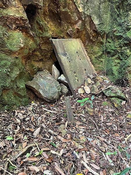 金東坑古道。金瓜石黃金博物館~黃金神社~本山四坑~金瓜石導覽