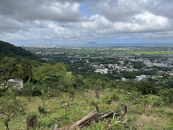 跑馬古道-石牌縣界公園-四堵古道前段連走。白石腳金礦。礁溪溫