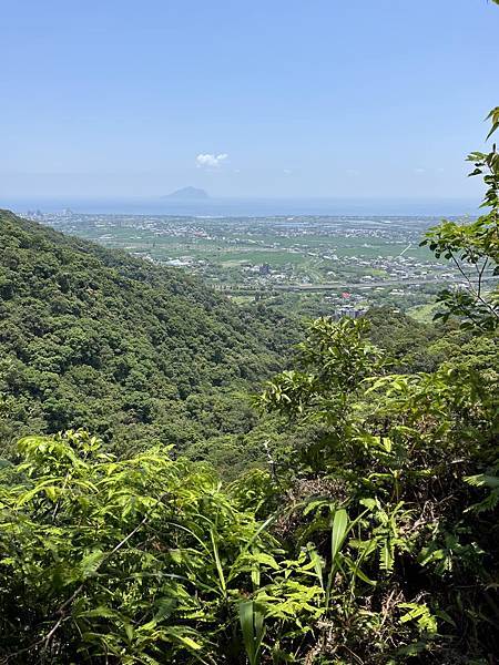 跑馬古道-石牌縣界公園-四堵古道前段連走。白石腳金礦。礁溪溫