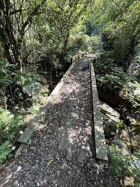 跑馬古道-石牌縣界公園-四堵古道前段連走。白石腳金礦。礁溪溫