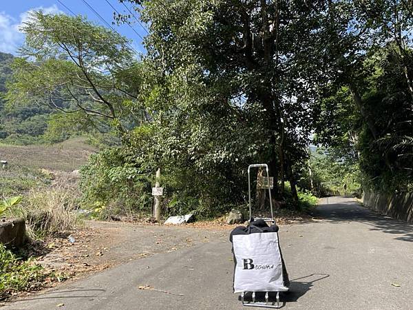 觀音座蓮。承蒙您。白毛山，稍來山，稍來坪。台中市到府收購二手