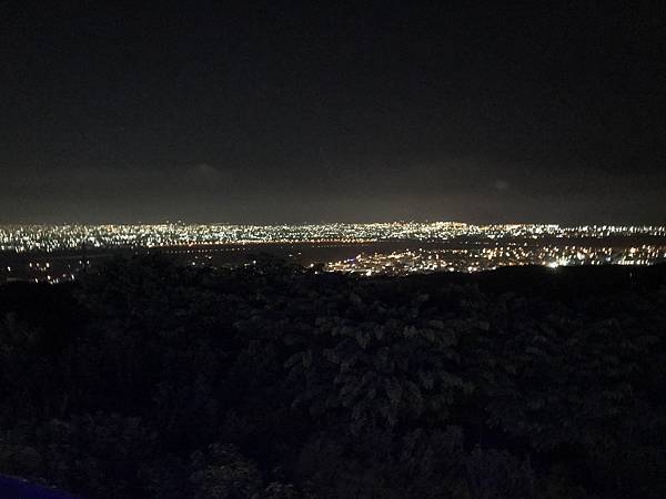 萬里嵐台中夜景