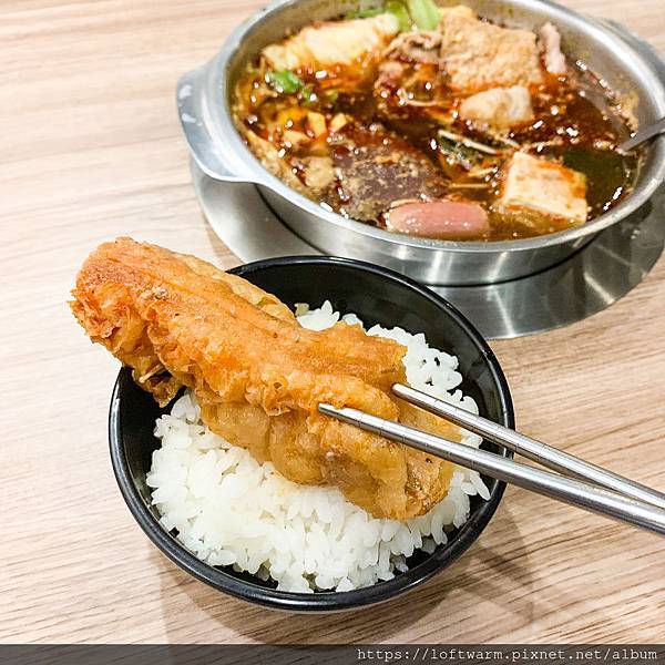 新竹好吃深夜平價火鍋推薦熊本麻辣鍋海鮮鍋泡菜鍋素食鍋消夜宵夜美食近清大南大校區 附菜單價目表 暖樂