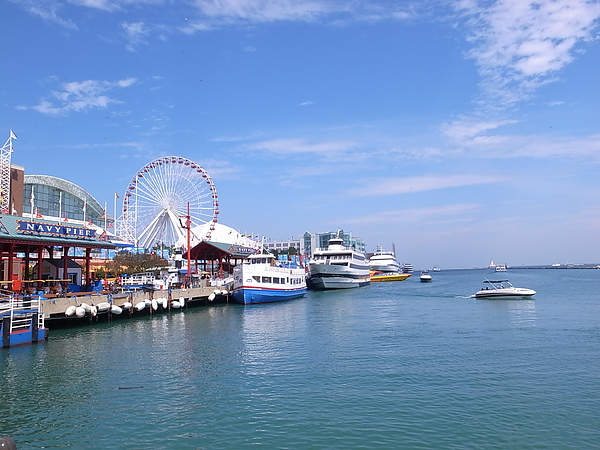 NAVY PIER