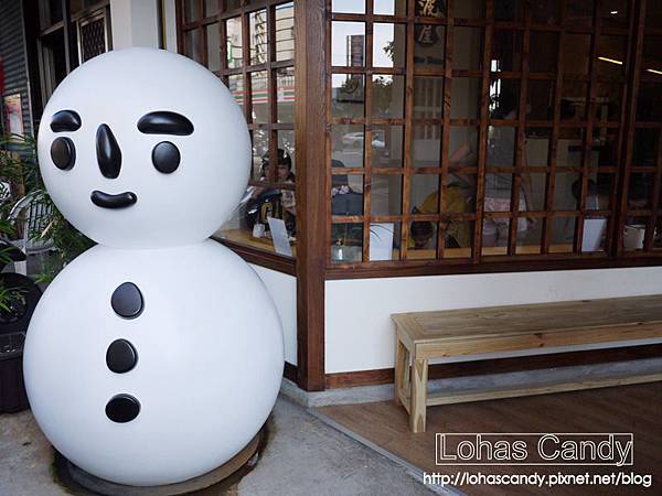 【食記】台中♥波屋BORU BORU➔濃濃日式風甜品！自己動手烤糰子再來個超可愛的雪人刨冰！