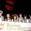 110929 AKB48 カフェOPEN (19).jpg