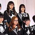 AKB48『メガネ ベストドレッサー』特別賞受賞 (6).jpg