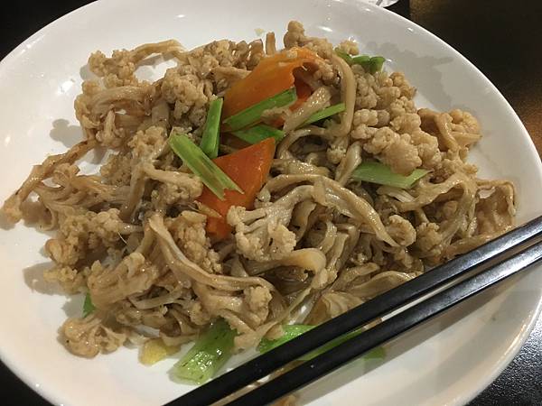 [台北]捷運忠孝復興站-CHAO 炒炒新亞洲蔬食-葷食朋友也