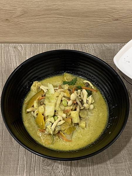 [台北]捷運景平站-素速泰Susu Thai 泰式蔬食-全素
