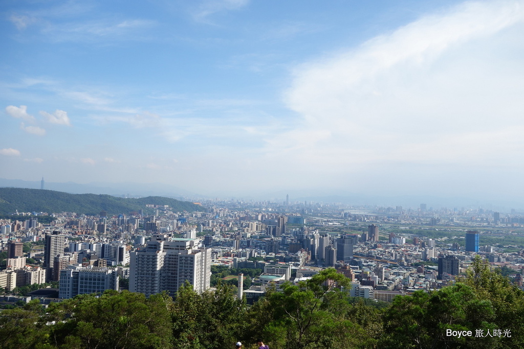 2013-8-18 軍艦岩+照明淨寺小旅行.rar