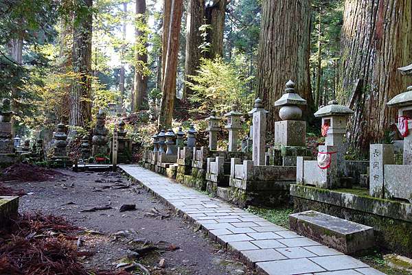 日本關西 高野山 奧之院參道 一之橋 中之橋 日本戰國群雄長眠地 Master 旅人時光 Buddha Archangel 朝聖旅行 探索世界的盡頭 痞客邦 日本關西 高野山 奧之院參道 一之橋 中之橋 日本戰國群雄長眠地 Master 旅人時光 Buddha Archangel 朝聖旅行 探索世界的盡頭 痞客邦