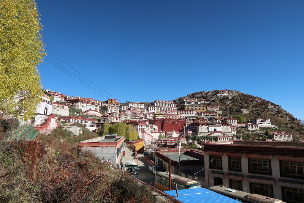 【中國西藏】甘丹寺．格魯派寺院│宗喀巴大師創建
