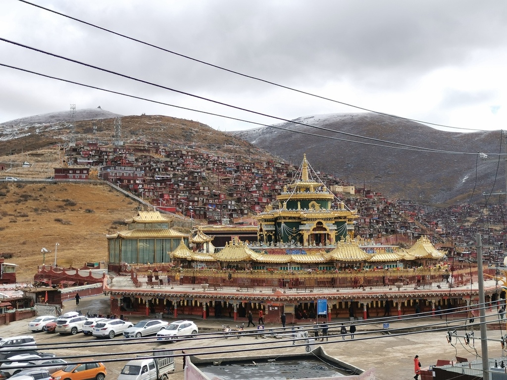 【中國四川】色達－五明佛學院．寧瑪派藏傳佛教佛學院