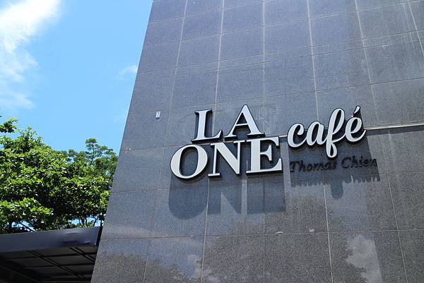 LA ONE cafe