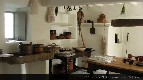 Woolsthorpe Manor Kitchen