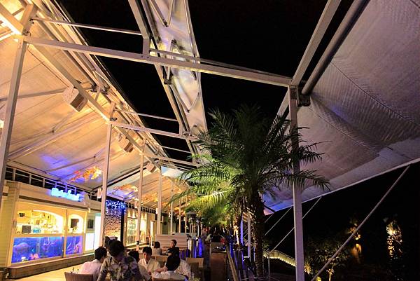 7 龍門帆布 帆布工程 遮陽棚 遮雨棚 鋁架帆布 伸縮帆布 升降帆布 鐵架帆布 造型帆布 百摺天棚 天幕百褶帆布 活動帳棚 訂做帳棚 活動車庫 訂做車庫.jpg 7 龍門帆布 帆布工程 遮陽棚 遮雨棚 鋁架帆布 伸縮帆布 升降帆布 鐵架帆布 造型帆布 百摺天棚 天幕百褶帆布 活動帳棚 訂做帳棚 活動車庫 訂做車庫.jpg