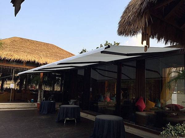 1 龍門帆布 帆布工程 遮陽棚 遮雨棚 鋁架帆布 伸縮帆布.jpg 1 龍門帆布 帆布工程 遮陽棚 遮雨棚 鋁架帆布 伸縮帆布.jpg