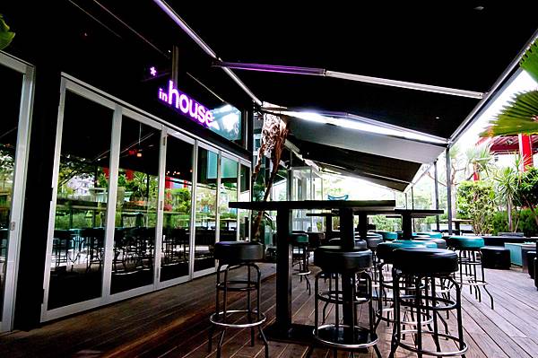 4 龍門帆布 帆布工程 遮陽棚 遮雨棚 鋁架帆布 伸縮帆布.jpg 4 龍門帆布 帆布工程 遮陽棚 遮雨棚 鋁架帆布 伸縮帆布.jpg