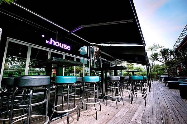 3 龍門帆布 帆布工程 遮陽棚 遮雨棚 鋁架帆布 伸縮帆布.jpg 3 龍門帆布 帆布工程 遮陽棚 遮雨棚 鋁架帆布 伸縮帆布.jpg