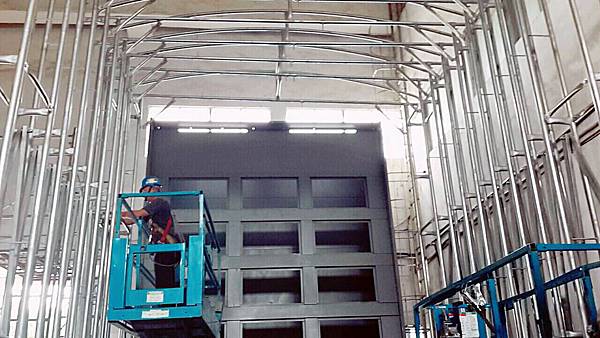 4 龍門帆布 帆布工程 遮陽棚 遮雨棚 活動車庫 訂做車庫.JPG 4 龍門帆布 帆布工程 遮陽棚 遮雨棚 活動車庫 訂做車庫.JPG