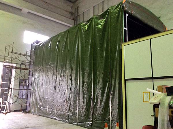 1 龍門帆布 帆布工程 遮陽棚 遮雨棚 活動車庫 訂做車庫.JPG 1 龍門帆布 帆布工程 遮陽棚 遮雨棚 活動車庫 訂做車庫.JPG